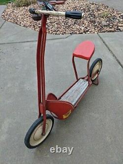 Vintage 1930's Airflow Croft Jamestown Model 46-4 Metal Kick Sit Scooter Toy