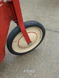 Vintage 1930's Airflow Croft Jamestown Model 46-4 Metal Kick Sit Scooter Toy