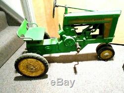 Vintage 1950's Eska John Deere Pedal Tractor