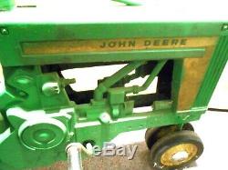 Vintage 1950's Eska John Deere Pedal Tractor