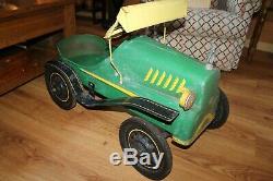 Vintage 1950's Garton Tin Lizzie Pedal Car Green