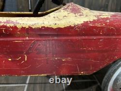Vintage 1950s AMF Pacer Metal Pedal Car Automobile Collectable