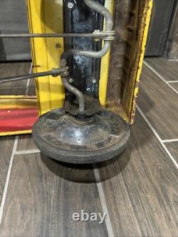 Vintage 1950s AMF Pacer Metal Pedal Car Automobile Collectable