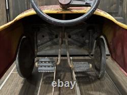 Vintage 1950s AMF Pacer Metal Pedal Car Automobile Collectable