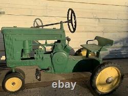 Vintage 1950s Eska John Deere 60 Pedal Tractor