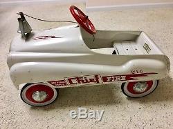 Vintage 1950s Murray Fire Chief 611 Pedal Car
