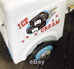 Vintage 1950s Red & White Murray Good Humor Ice Cream Pedal Car Trike-Amazing