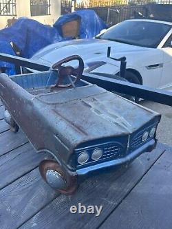 Vintage 1960's Murray Parkleigh Pedal Car