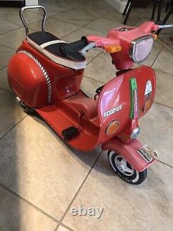 Vintage 1960's National Young Lion Super Rider Mini Scooter Vespa Style