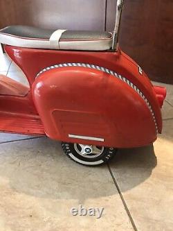 Vintage 1960's National Young Lion Super Rider Mini Scooter Vespa Style