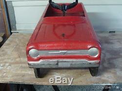 Vintage 1960s AMF FIRE CHIEF Pedal Car #503