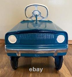 Vintage 1968-1970 Murray Tooth Grille Charger Pedal Car Blue & White