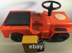 Vintage 1971 Eldon Poweride Electric Jungle Jeep ORANGE withbattery & Charger RARE