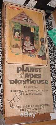 Vintage 1975 Coleco Planet Of The Apes Playhouse Play House Box Rare Complete