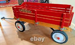 Vintage 1980's Town & Country Radio Flyer Red Wagon