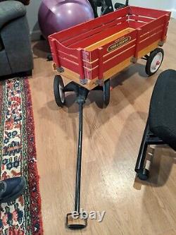 Vintage 1980's Town & Country Radio Flyer Red Wagon