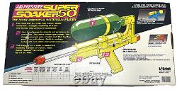 Vintage 1990s Larami Super Soaker 50 Air Pressure Toy Water Gun Rare Green Pump