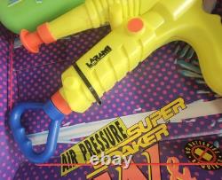Vintage 1993 Larami Super Soaker Bow & Arrow Item #9893-0 Water Gun NOS in Box