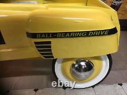 Vintage 2009 Yellow Taxi Cab Child's Pedal Car Near Mint Condition 34 X 16 Nice