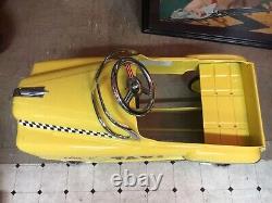 Vintage 2009 Yellow Taxi Cab Child's Pedal Car Near Mint Condition 34 X 16 Nice