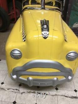 Vintage 2009 Yellow Taxi Cab Child's Pedal Car Near Mint Condition 34 X 16 Nice