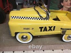 Vintage 2009 Yellow Taxi Cab Child's Pedal Car Near Mint Condition 34 X 16 Nice