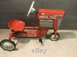 Vintage 50's 60's AMF JUNIOR TRAC B-493 Chain Drive Metal Pedal Tractor Tricycle