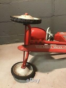 Vintage 50's 60's AMF JUNIOR TRAC B-493 Chain Drive Metal Pedal Tractor Tricycle