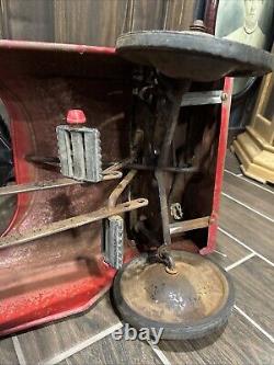 Vintage AMF FIRE CHIEF #503 FIRE TRUCK Pedal Car RED