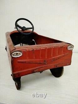 Vintage AMF Fire Chief Pedal Car #503