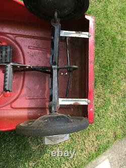 Vintage AMF Firetruck Chief's Car Pedal Car #503