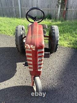 Vintage AMF Red Metal Go Trac Chain Drive Pedal Tractor, great