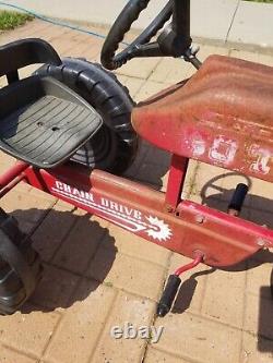 Vintage AMF Red Metal Go Trac Chain Drive Pedal Tractor, great