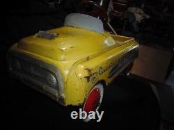 Vintage AMF yellow pace setter RARE