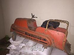 Vintage APACHE BOMBEROS BOMBA FIREMEN'S Metal Pedal Car From MEXICO