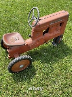 Vintage Allis Chalmers Ride On D14 Farm Pedal Tractor Toy