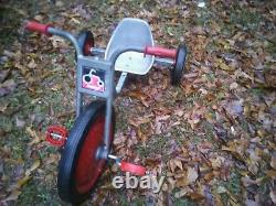 Vintage Angeles Aluminum Tricycle Has Curved Ram Handlebars