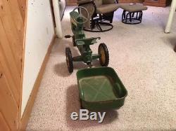 Vintage Antique John Deere Pedal Tractor Toy Model 130