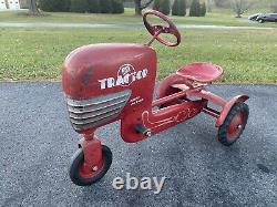 Vintage BMC Pedal Tractor Knee Action