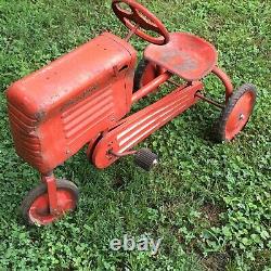 Vintage Castelli Pedal Tractor