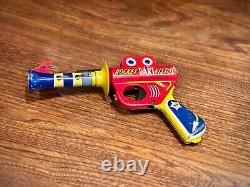 Vintage Daisy MFG Rocket Dart Toy