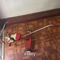 Vintage Deluxe Steer And Stroll Tricycle