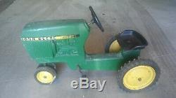 Vintage ERTL John Deere Metal Pedal Tractor Model 520 Child Kids Local Pick Up