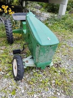 Vintage ERTL pedal Tractor