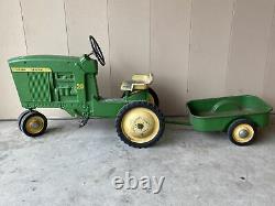 Vintage Ertl John Deere 20 Pedal Tractor D 65 With Wagon Pickup Only