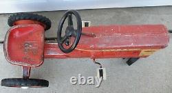 Vintage Eska Farmall 560 Pedal Tractor