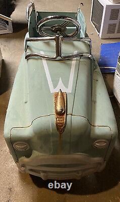 Vintage Estate Wagon Metal Pedal Car