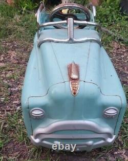 Vintage Estate Wagon Metal Pedal Car Unrestored