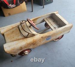 Vintage Flat Face 1963 Murry Pedal car Astronauts car NASA RARE