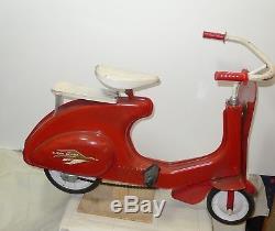 Vintage Garton Toy Company Super Sonda Pedal Scooter